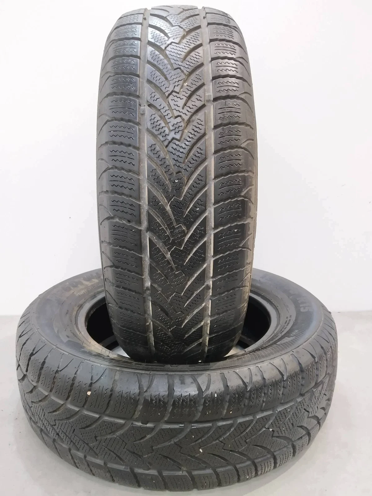 2x Pneu Hiver Platin RP60 195/65R15 Occasion