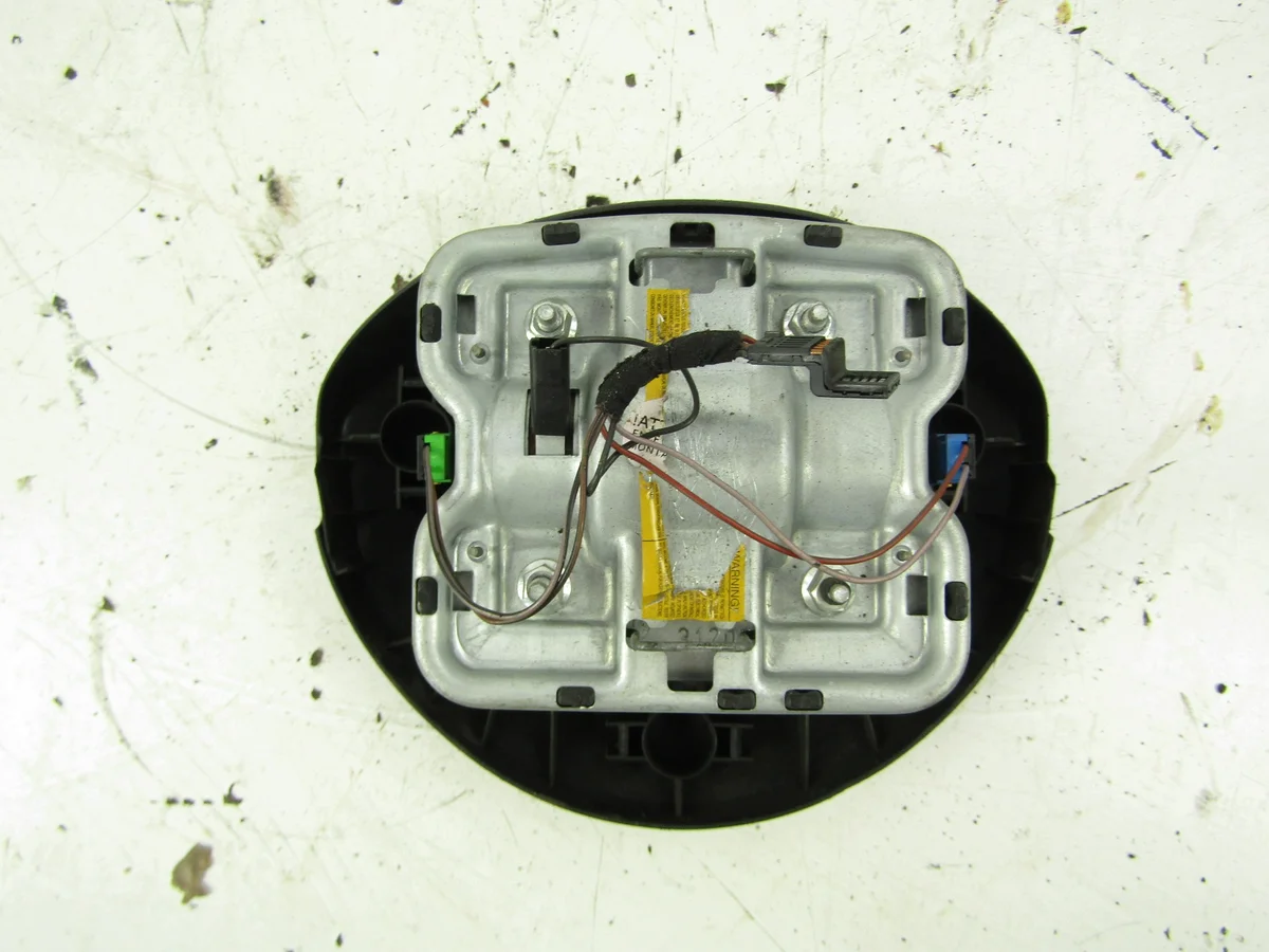Renault Clio III Poduszka Kierowcy OEM 8200344070A image 3
