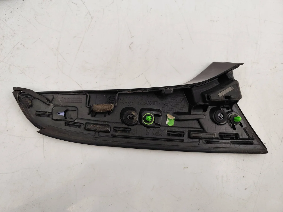 Kofferraumverkleidung A W177 AMG A1777900100 image 4
