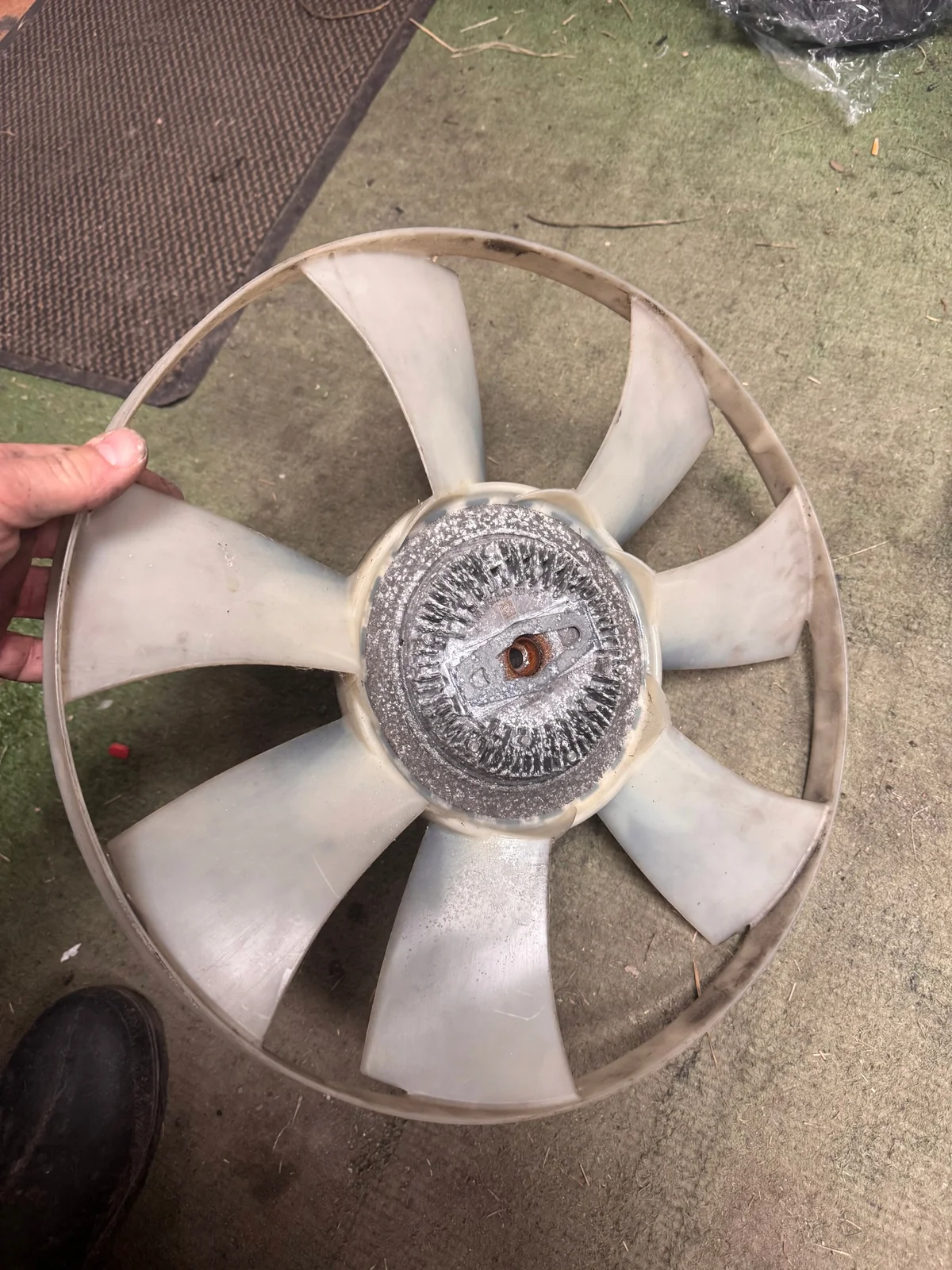 Mercedes-Benz Vito W639 Fan Shroud OEM_A0002009723