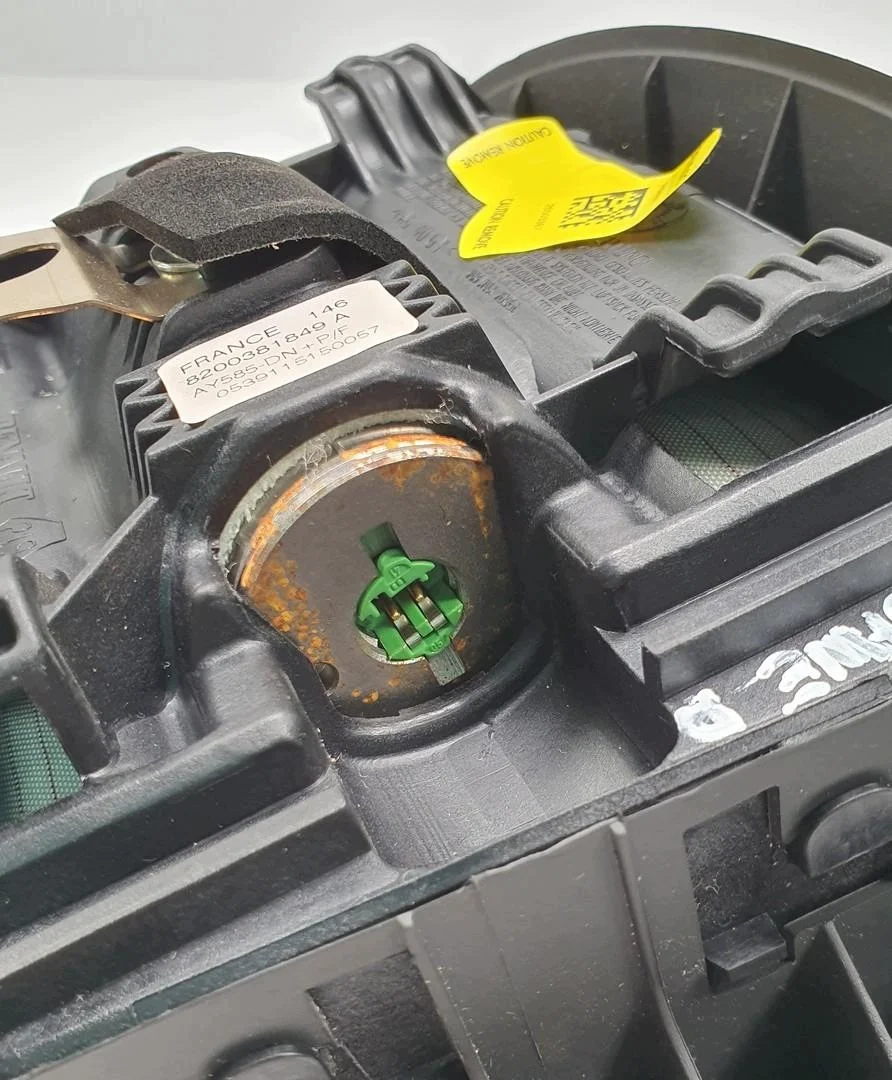 Airbag conducteur Renault Megane II 8200381849A image 7