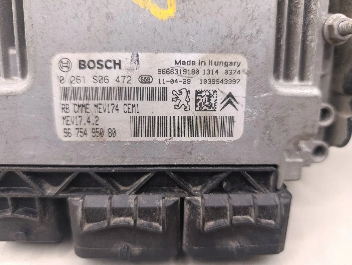 Engine Control Unit Peugeot 308 1.6 16V image 3