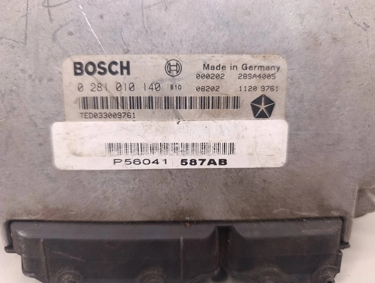 Jeep Grand Cherokee WJ Engine Computer ECU image 5