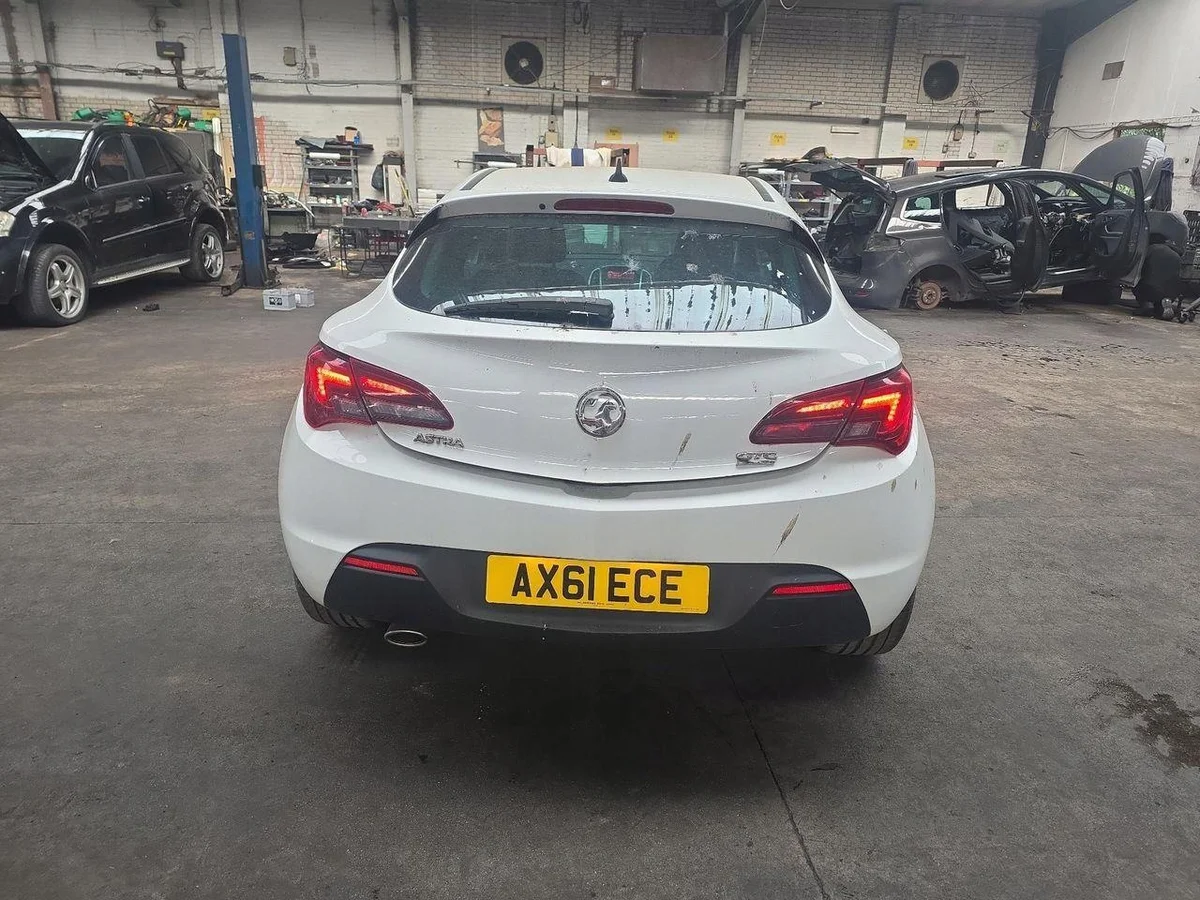 Kolmas jarruvalo Opel Astra J 2012 13372164 image 6