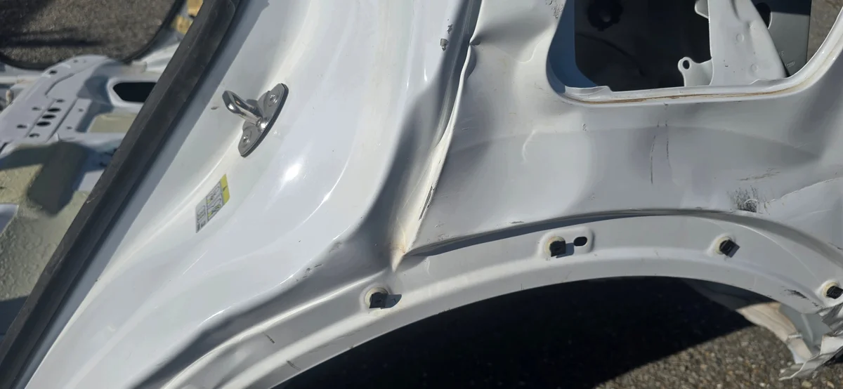 Audi Q5 III 8MA GU parafango sinistro usato image 3