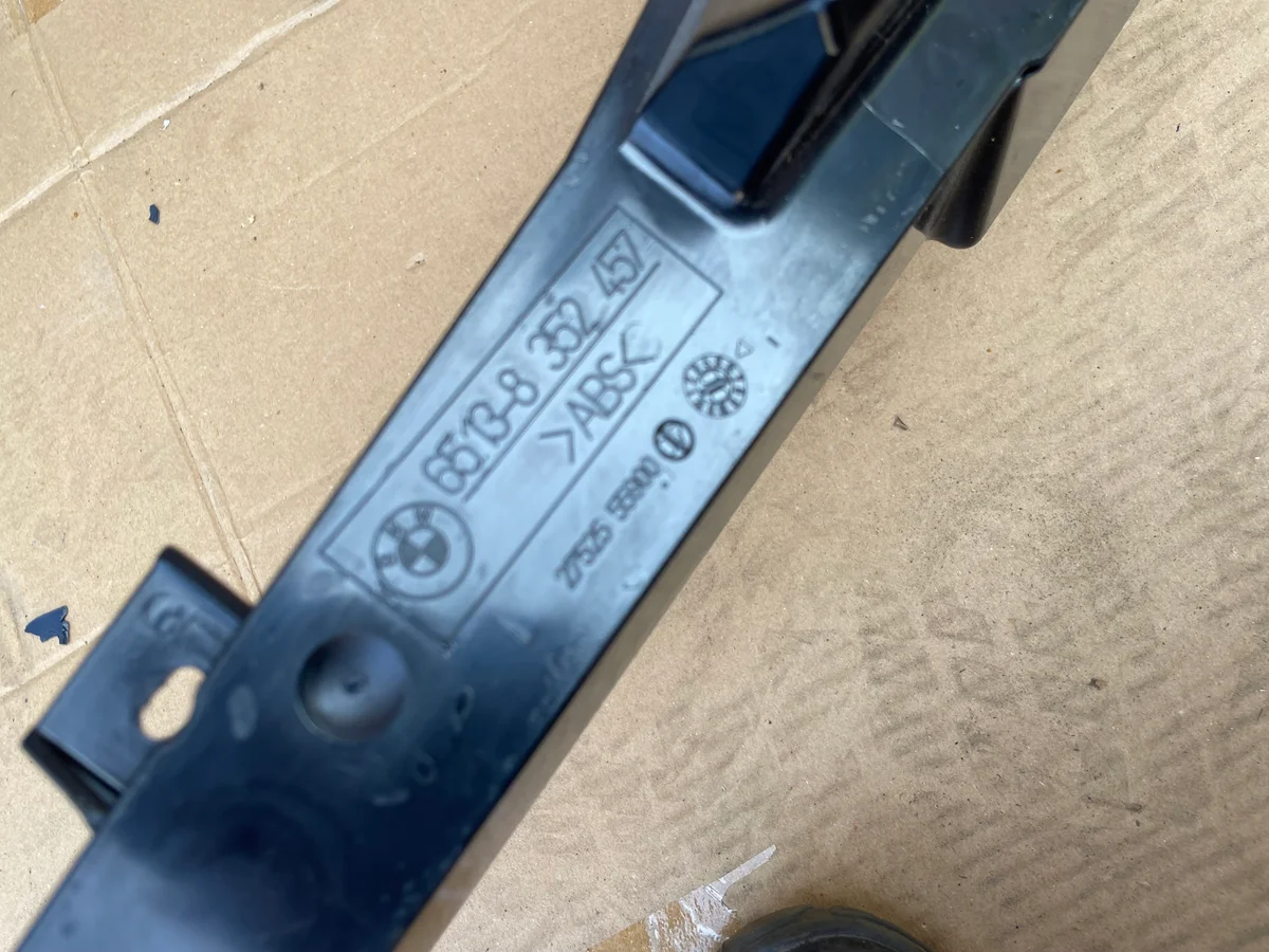BMW OE Lautsprechergehäuse vorne 8352457 image 3