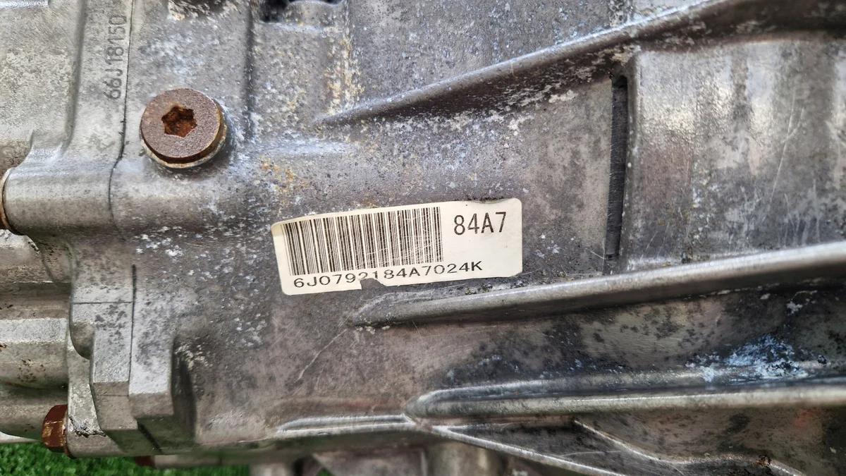 Getriebe Suzuki Jimny 1.5 DDIS 86KM 2010 image 3
