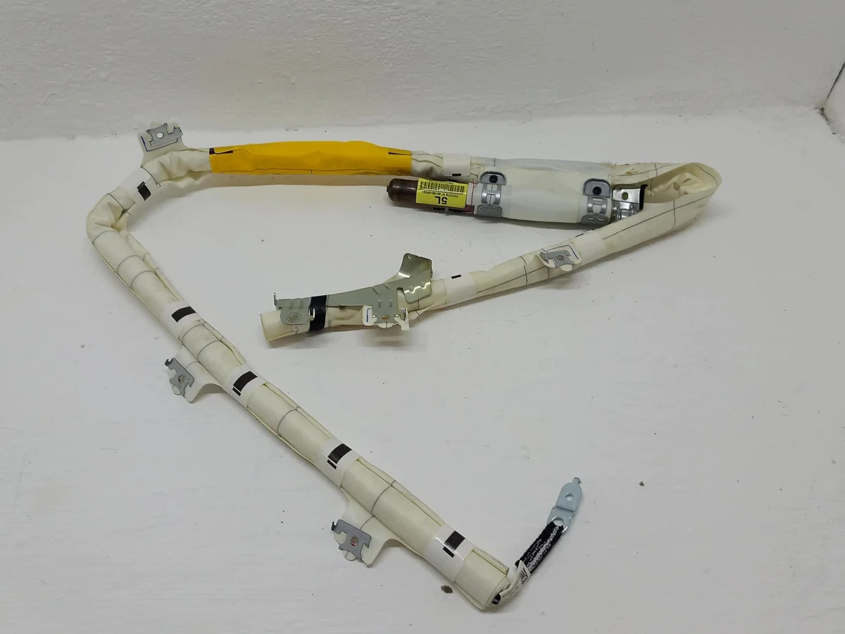 Verhoiluturvatyyny Toyota Verso 62180-0F031