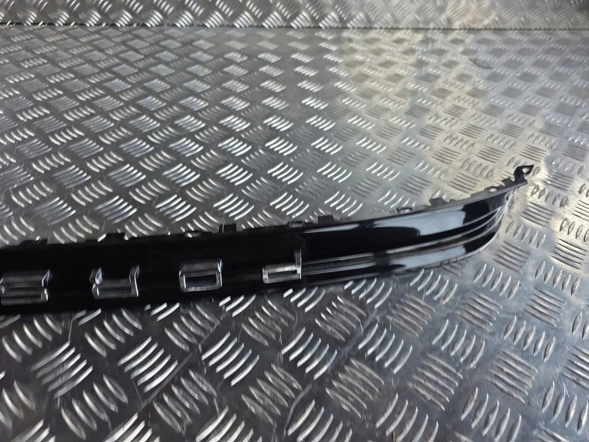 Porsche 718 Cayman 982 Kofferraumklappenverkleidung image 4