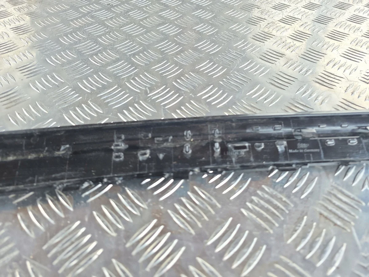 Porsche 718 Cayman 982 Kofferraumklappenverkleidung image 7
