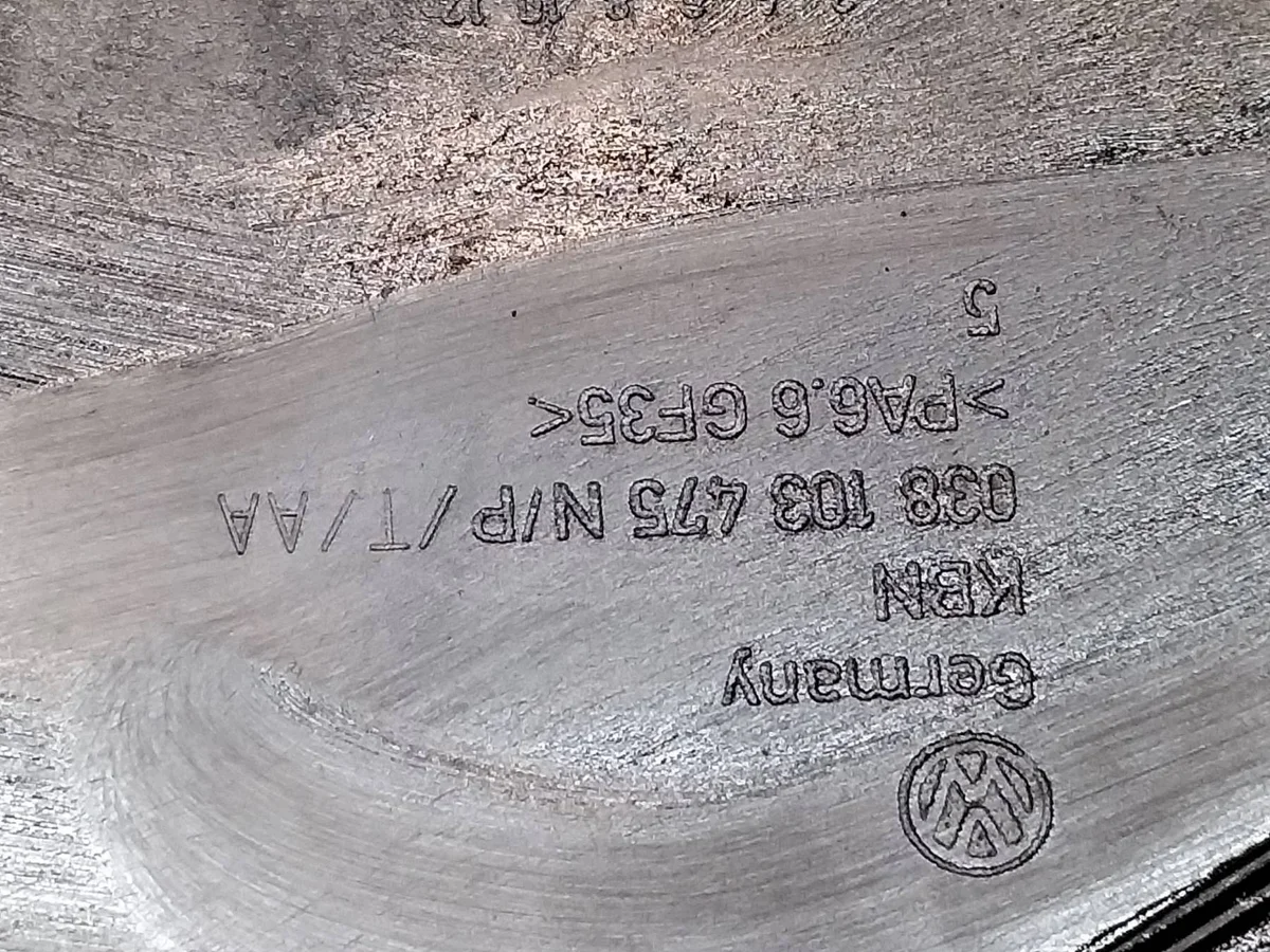 Ventildeckel 1.9 TDI VW Golf V gebraucht image 5
