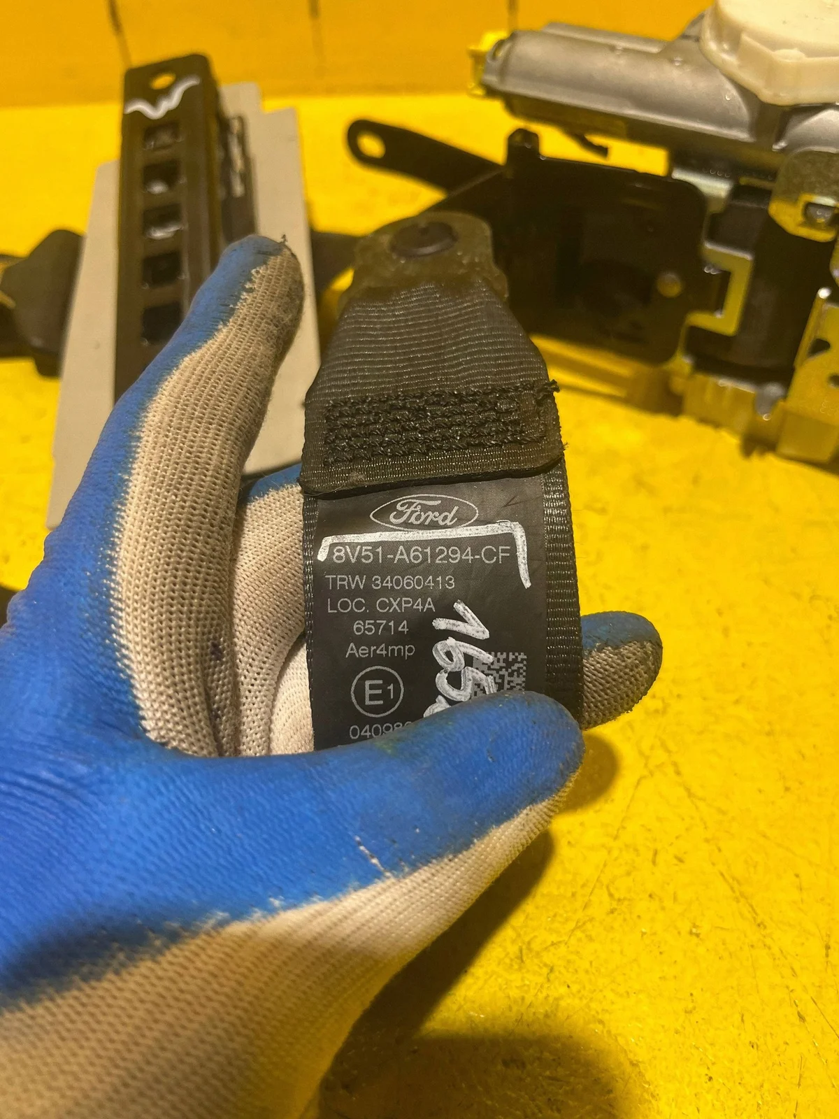 Ceinture de sécurité Ford Fiesta droite avant image 3