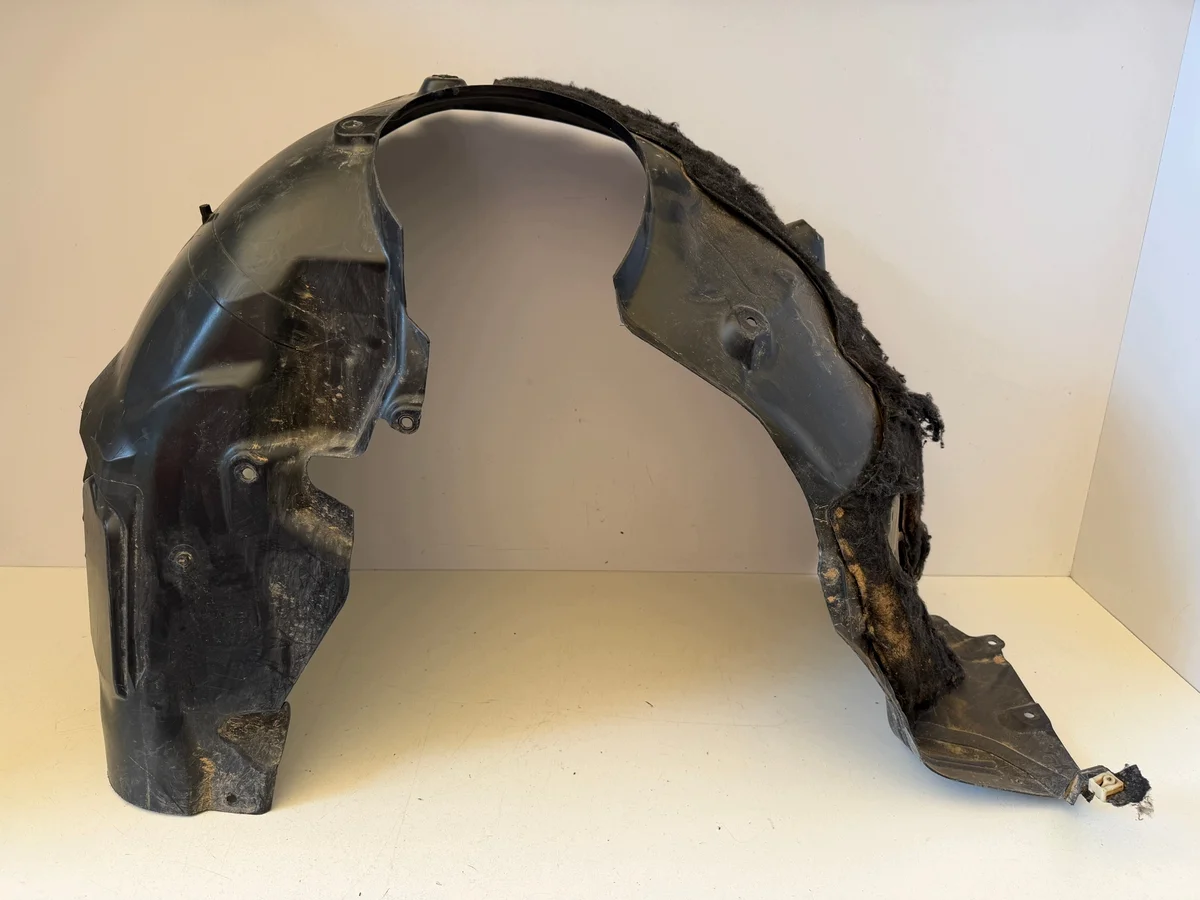 BMW X1 U11 Front Right Fender Liner Used