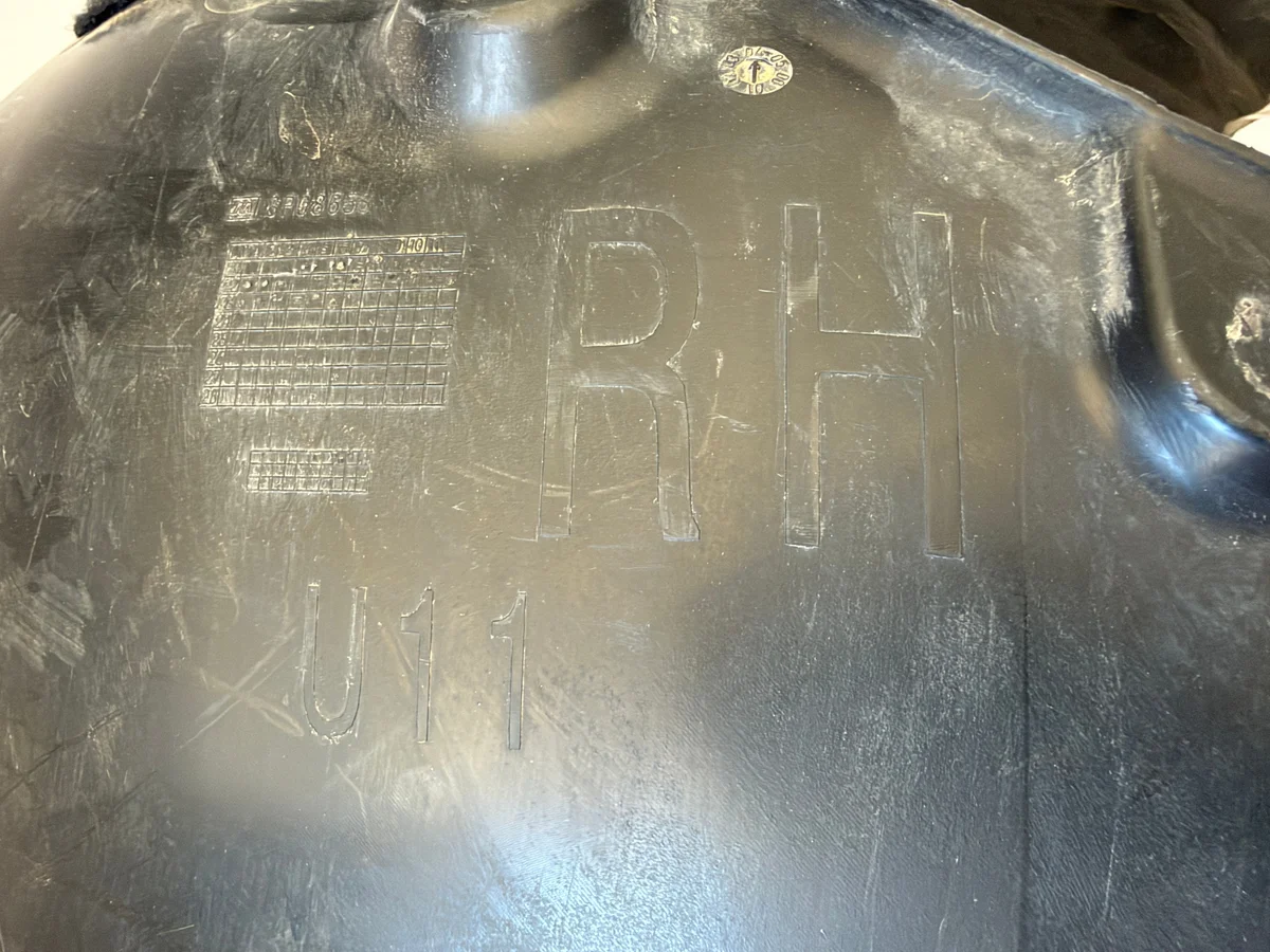 BMW X1 U11 Radkasten Rechts Vorne Gebraucht image 4