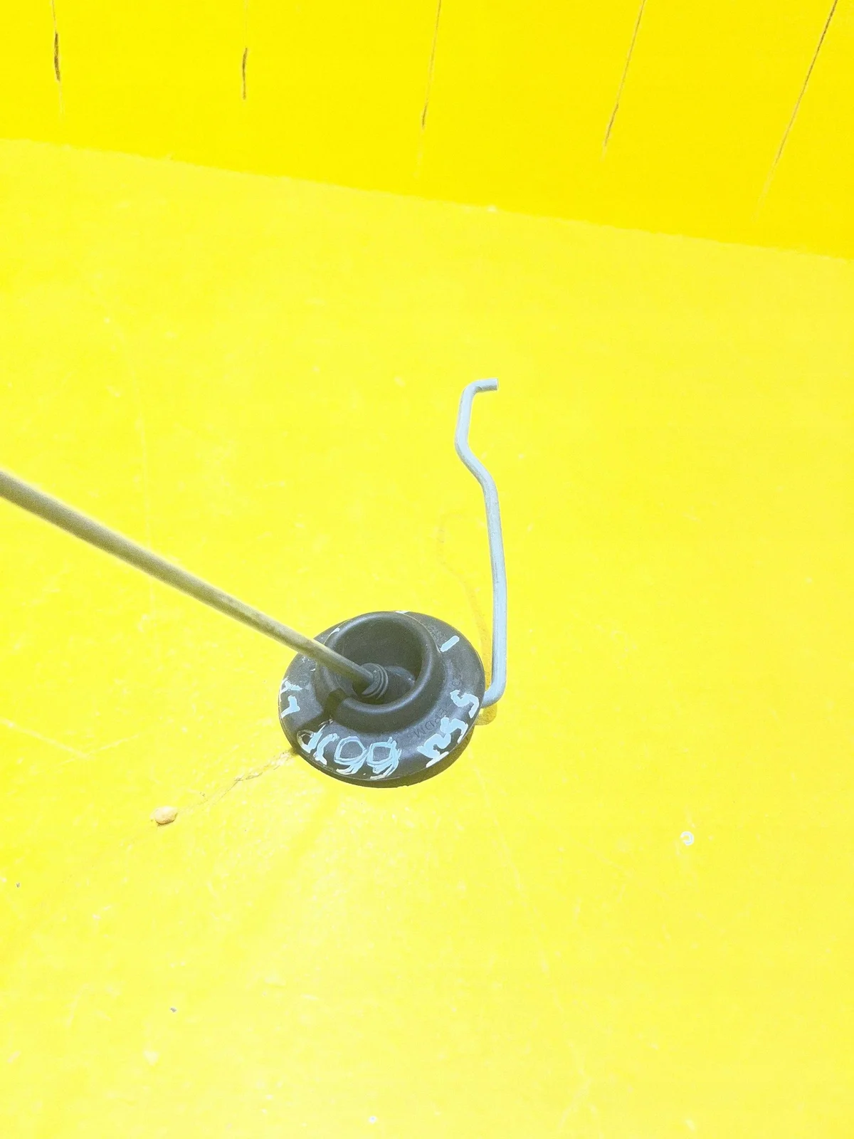 Volvo S40 Front Left Door Lock 8650649 image 3
