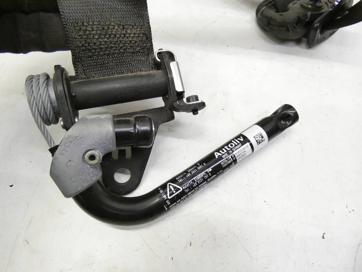 Cintura sicurezza destra anteriore BMW X5 E70 image 3