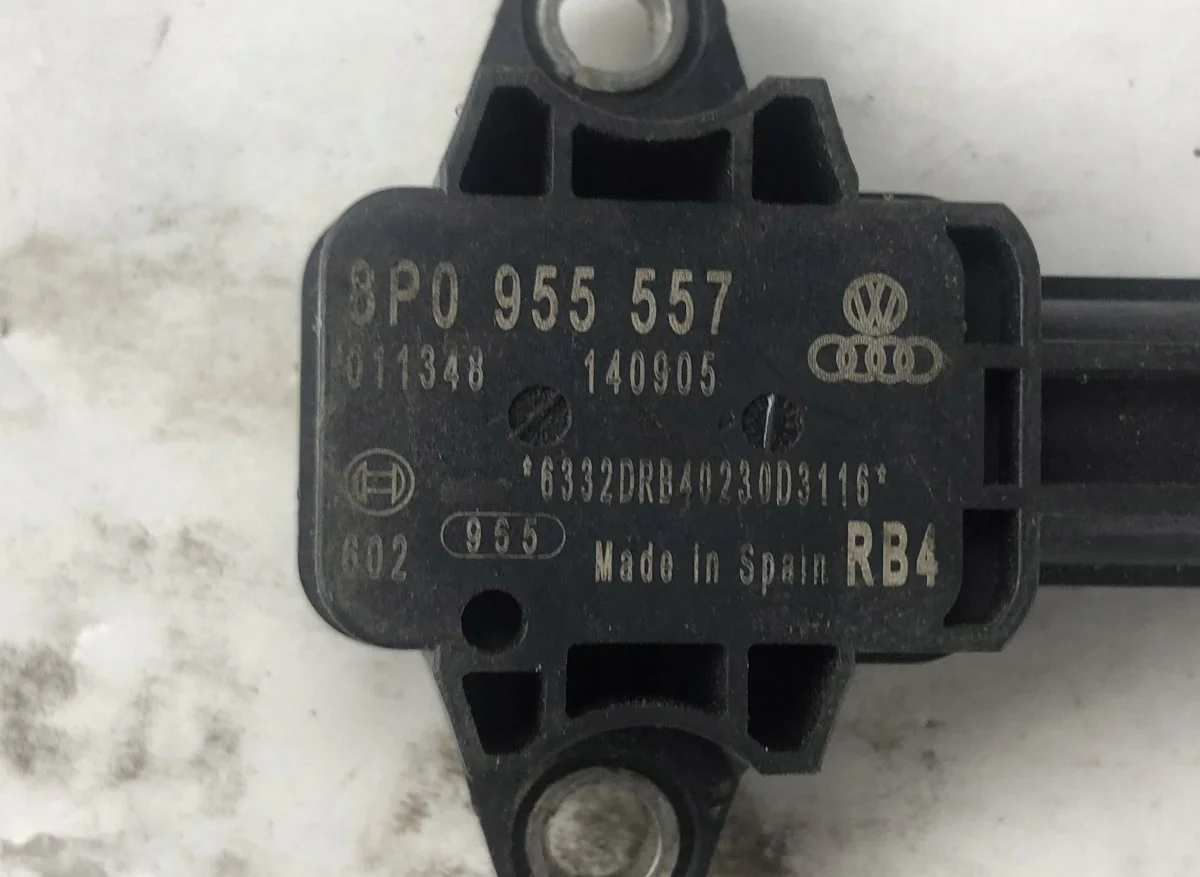 Sensor Audi A5 8T 8F 8P0955557 image 3