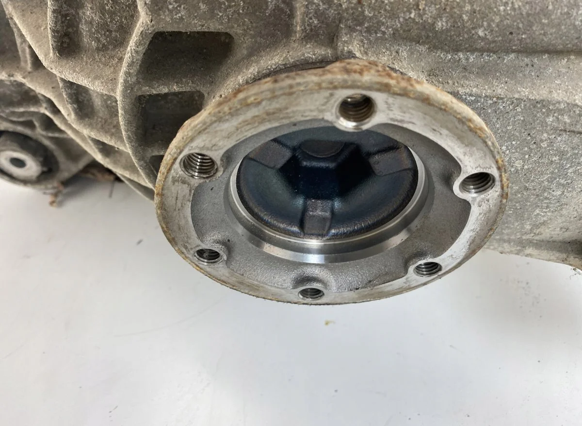 Porsche Cayenne I Differential 4460310016 image 4