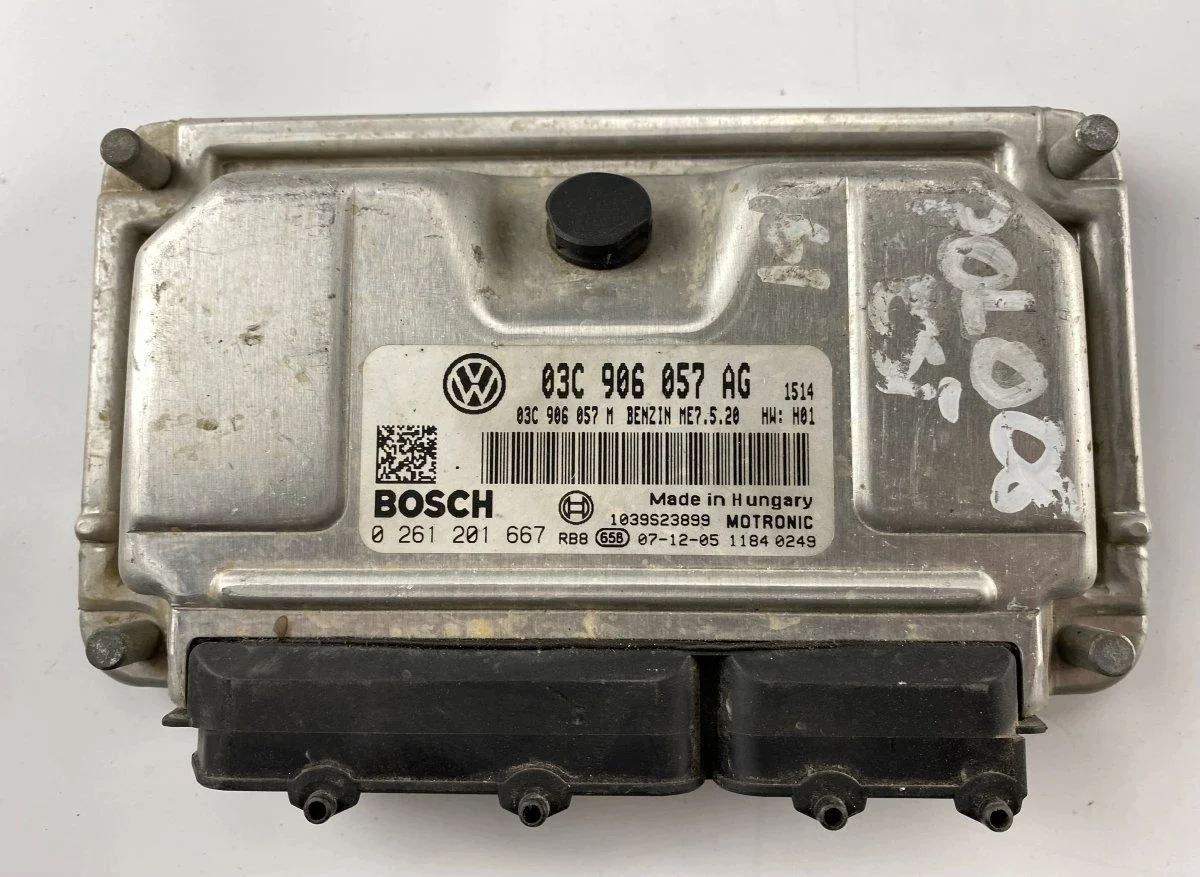 ECU VW Polo IV (9N) 03C906057AG Usato
