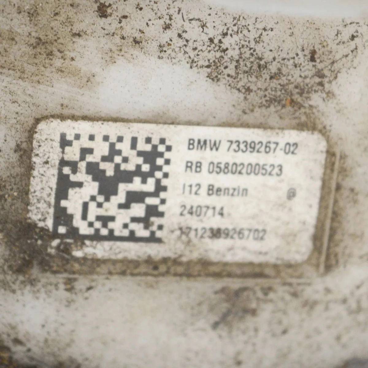 BMW i8 (I12) Kraftstoffbehälter gebraucht image 5