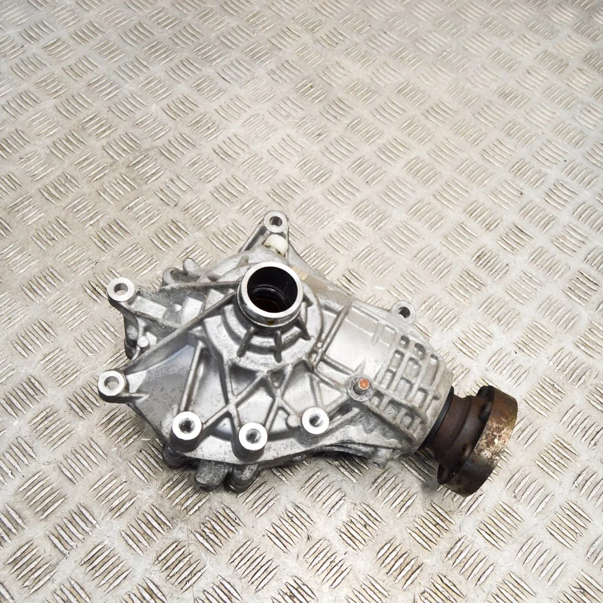 Différentiel avant Maserati Ghibli M157 image 3