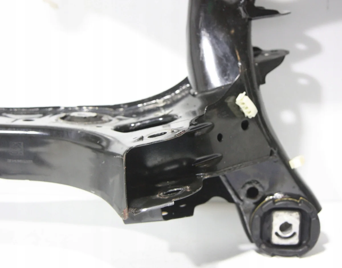 BMW Serie 3 Traversa Asse Posteriore OEM DZ20308 image 4