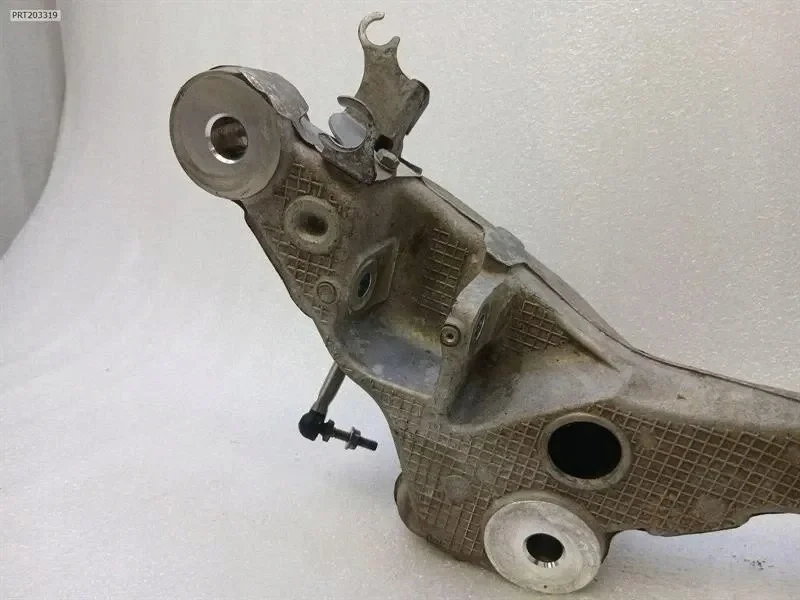 Porsche 911 992 bakre subframe vänster 992505063C image 7
