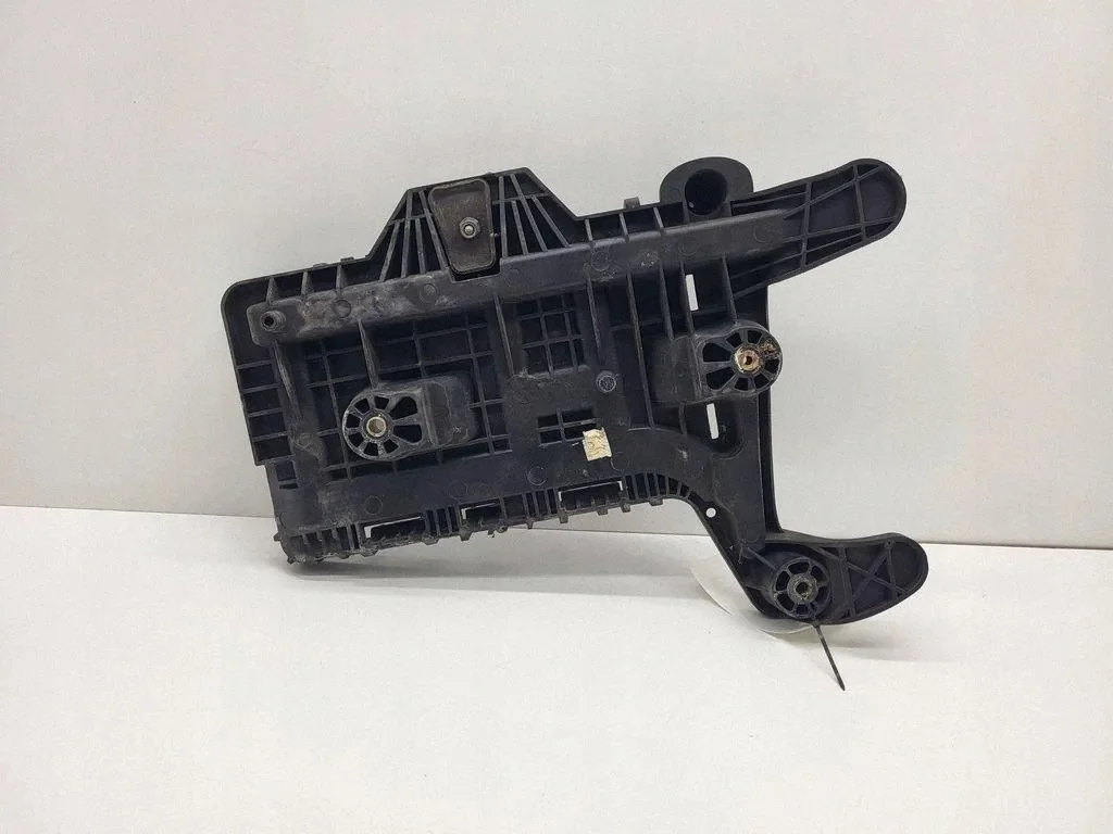 Base de batería Skoda Yeti (5L) 1K0915333