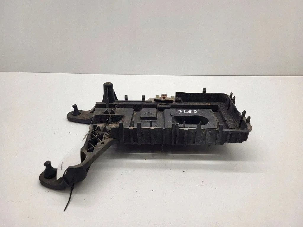 Base de batería Skoda Yeti (5L) 1K0915333 image 4