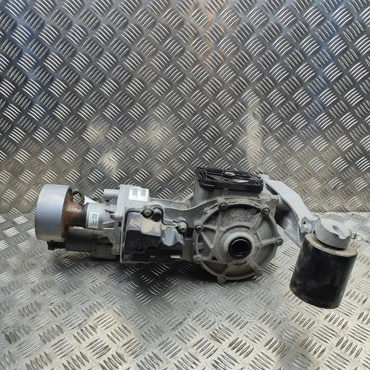 Volvo XC60 II Diferential hinten