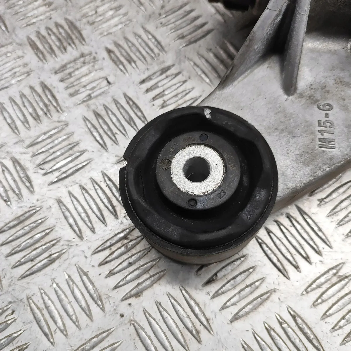 Torkvinkel differential bak VW T-Roc image 7