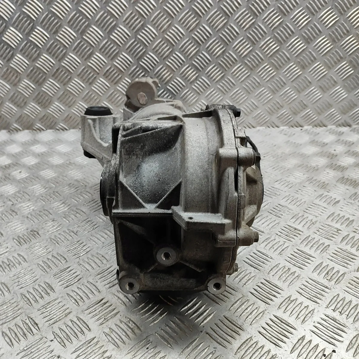 Volvo V60 II Bakre Differential 2018 image 4