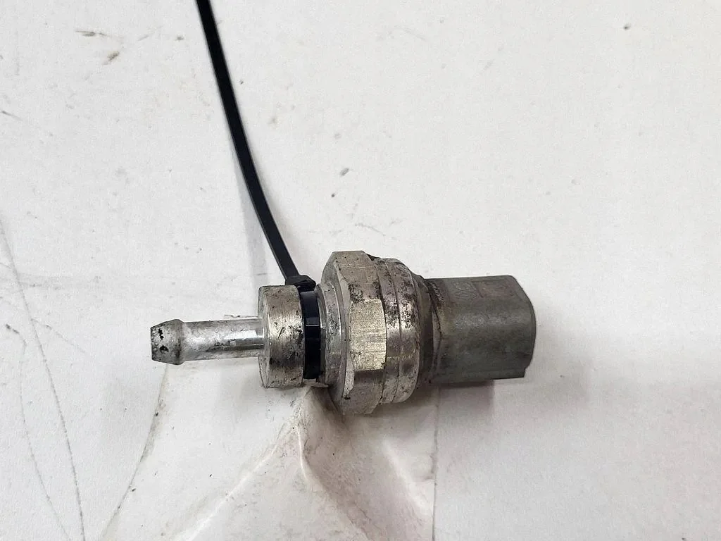 Sensor Presión DPF Mercedes-Benz Citan 223650901R