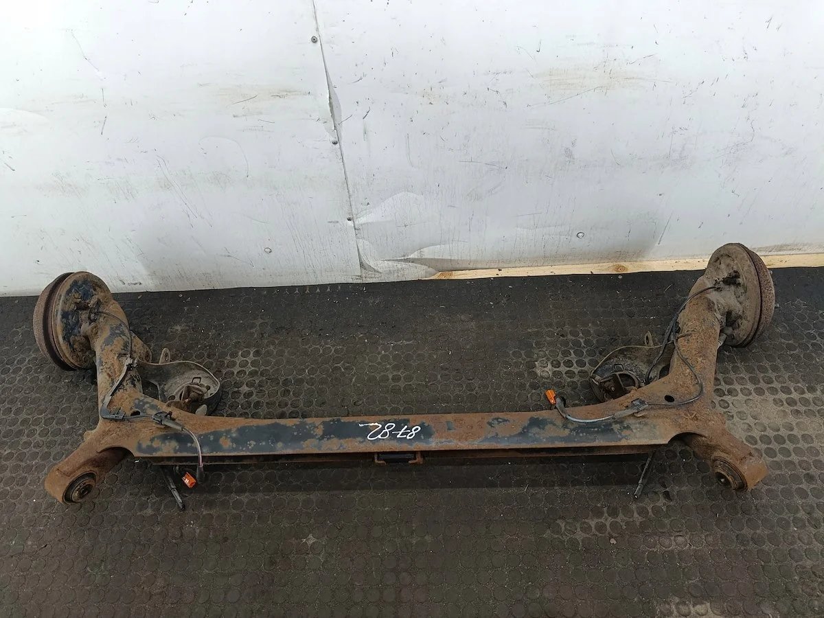 Traverse suspension arrière Honda Jazz II