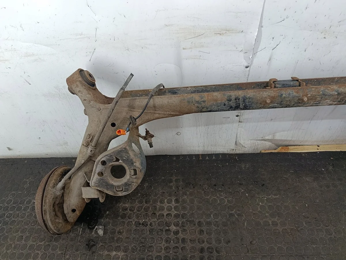 Traverse suspension arrière Honda Jazz II image 3