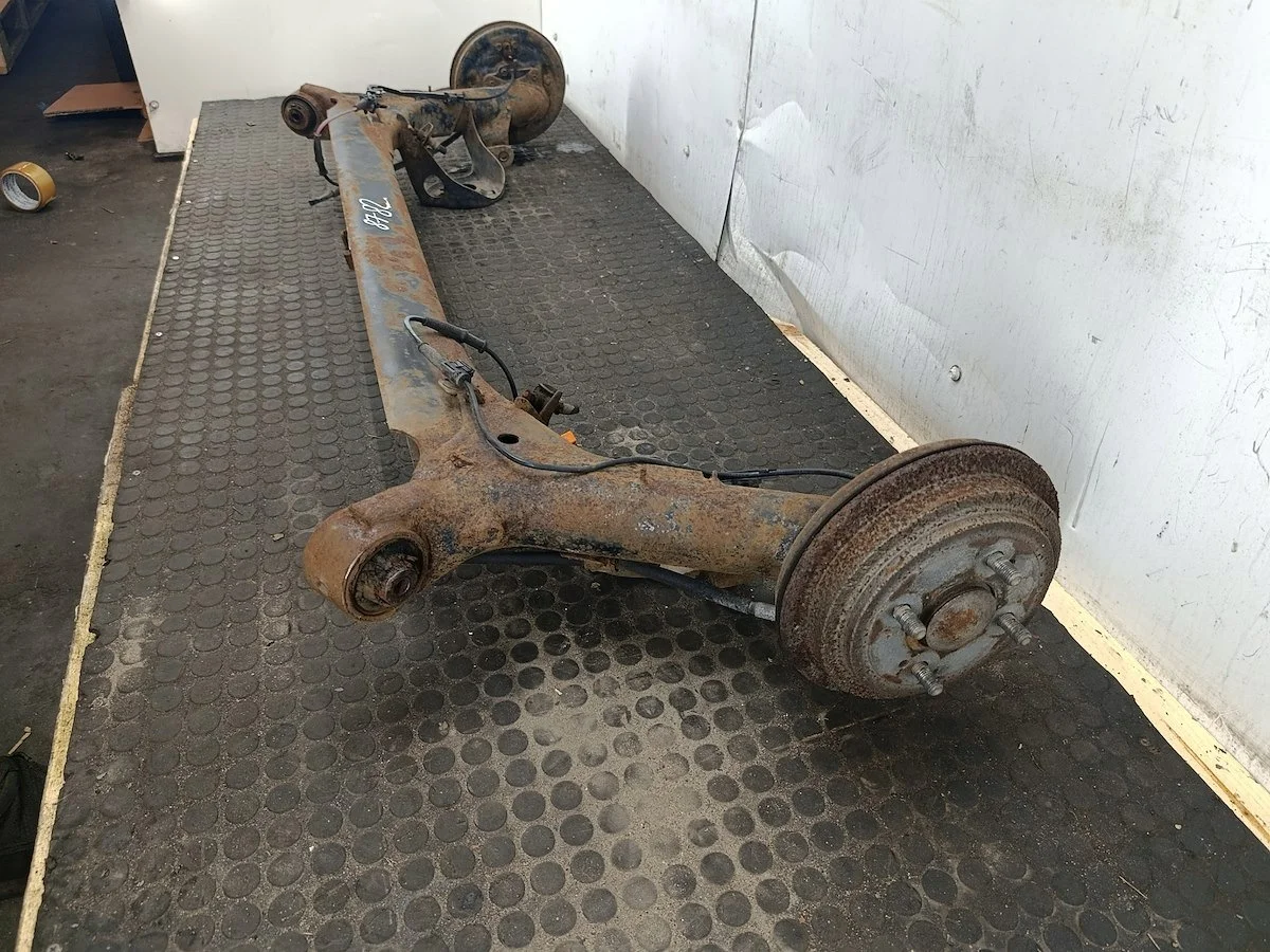 Traverse suspension arrière Honda Jazz II image 5