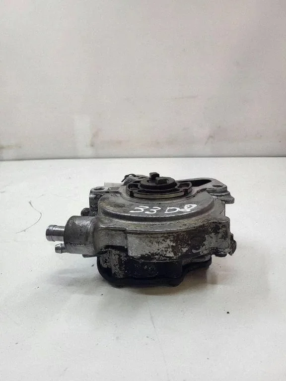 Vacuum Pump VW 724807180 Used Diesel image 4