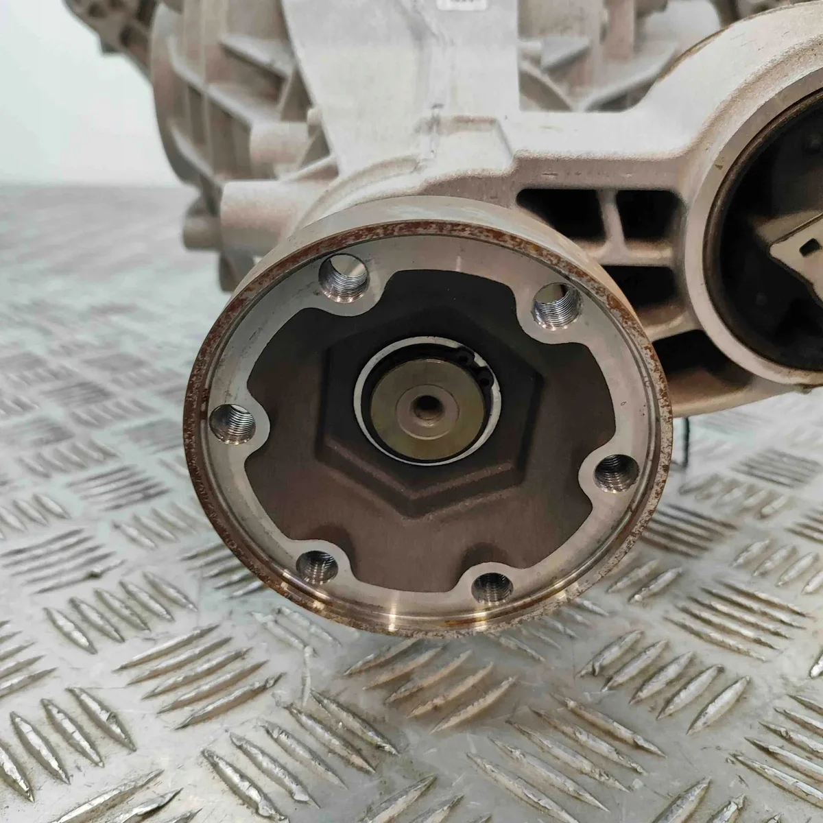 Porsche Cayenne 9YB Differenzial hinten image 6