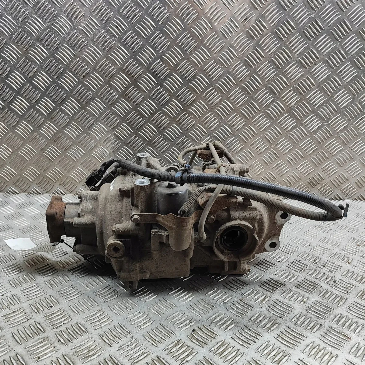 Honda CR-V 41200-R7W-010 Bakre Differential image 3