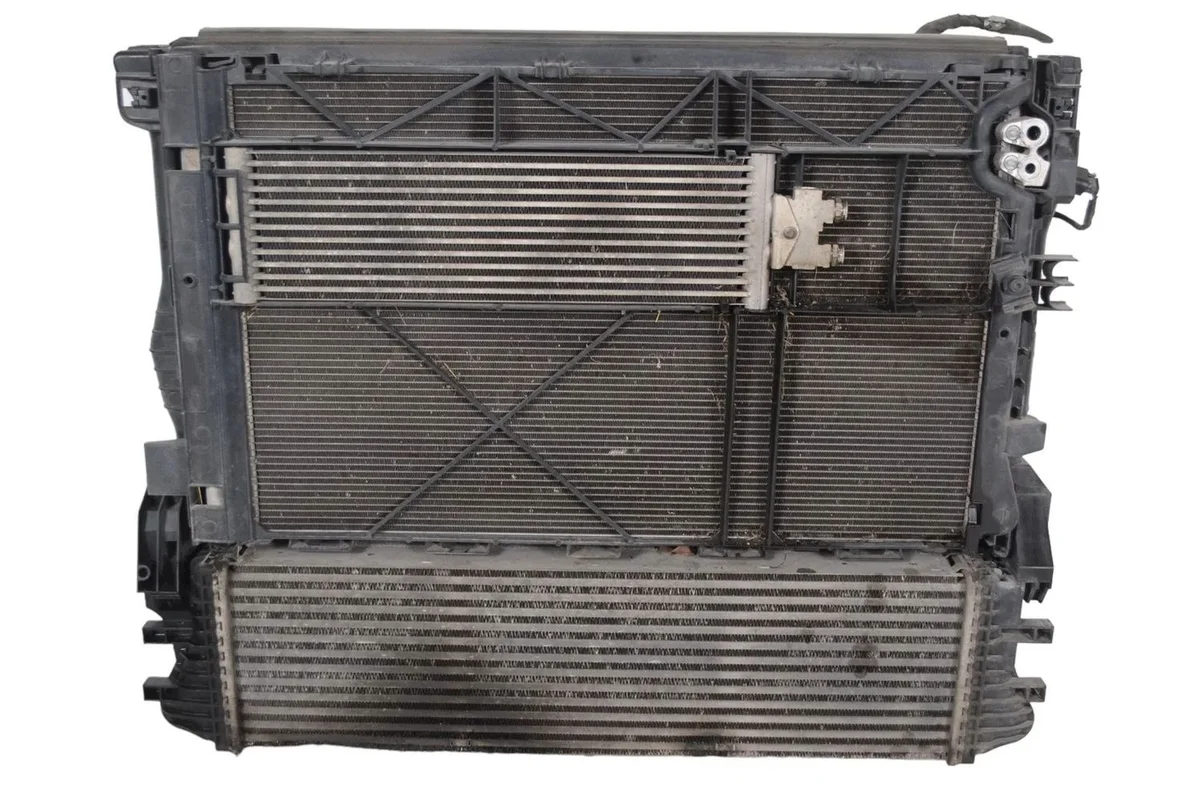 Kühler für Mercedes-Benz Vito W447