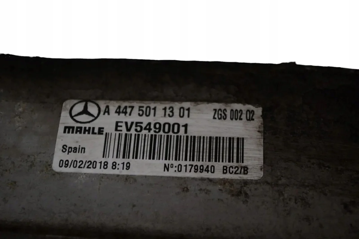 Kühler für Mercedes-Benz Vito W447 image 8