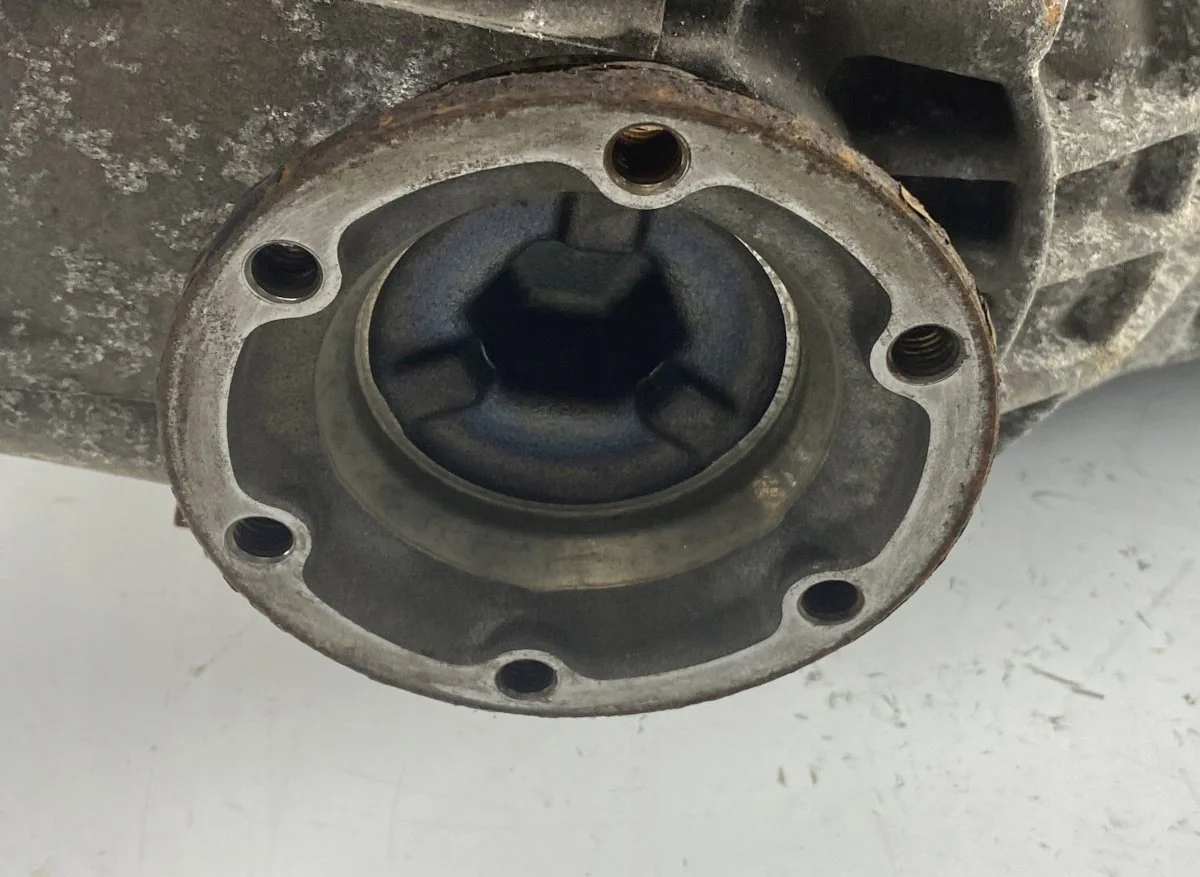 Porsche Cayenne Bakre Axel Differential 4460310017 image 5
