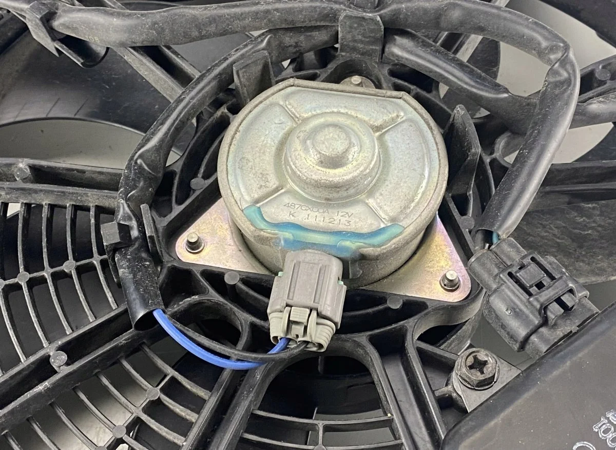 Ventilateur radiateur Nissan LEAF I A18700A28001 image 6