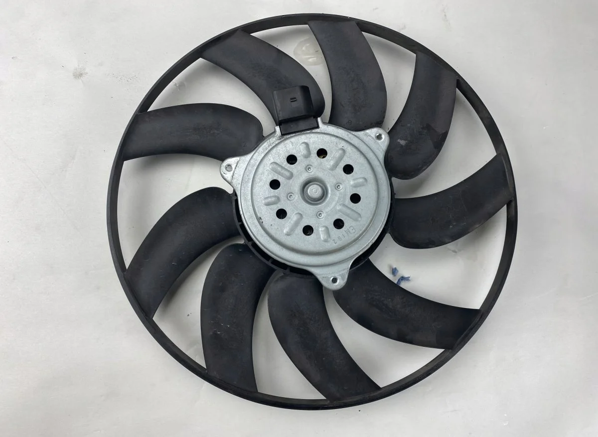 Ventilador Radiador Audi A4 B8 Usado image 4