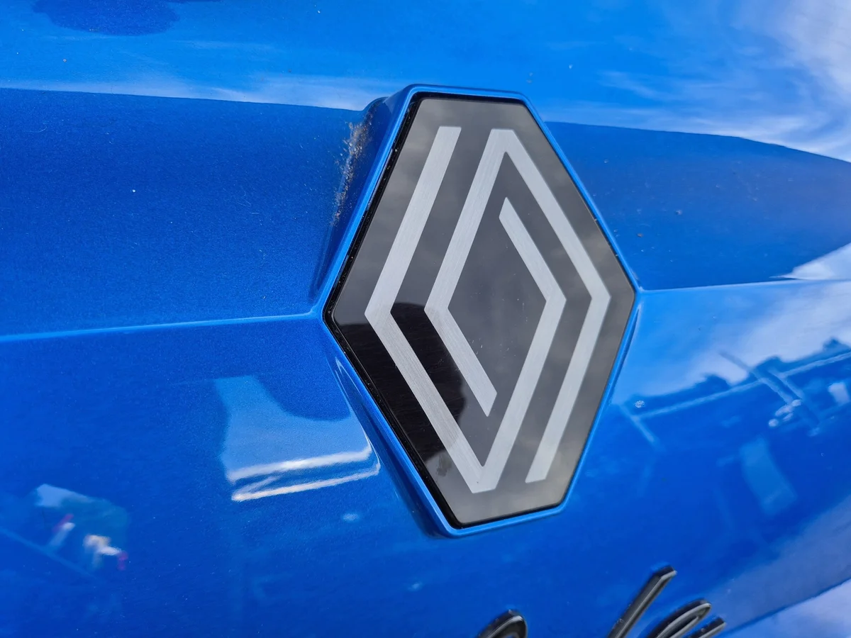 Renault Rafale Blende Heckklappe Emblem image 3
