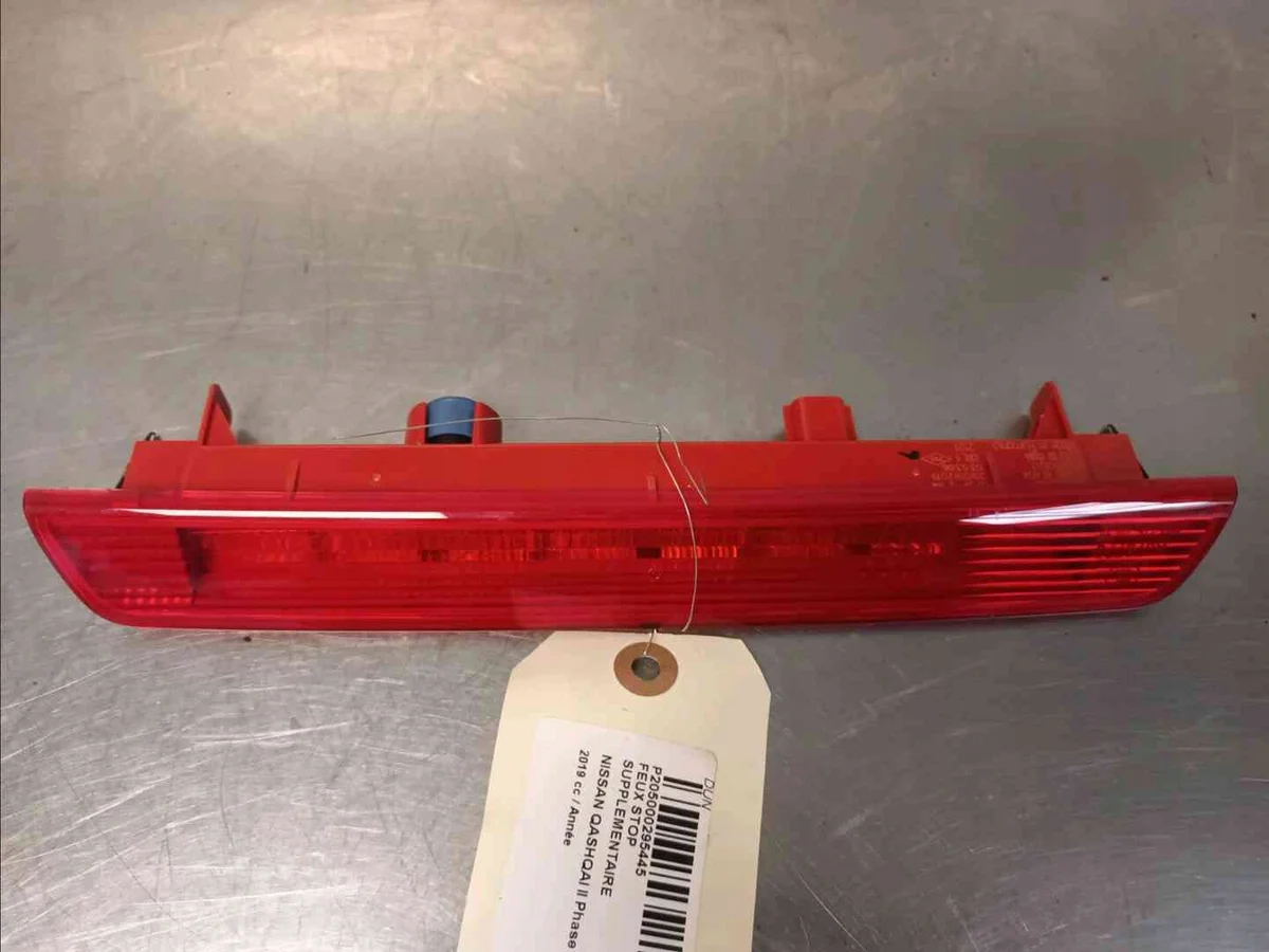Luz de Freio Nissan Qashqai II J11 Usado