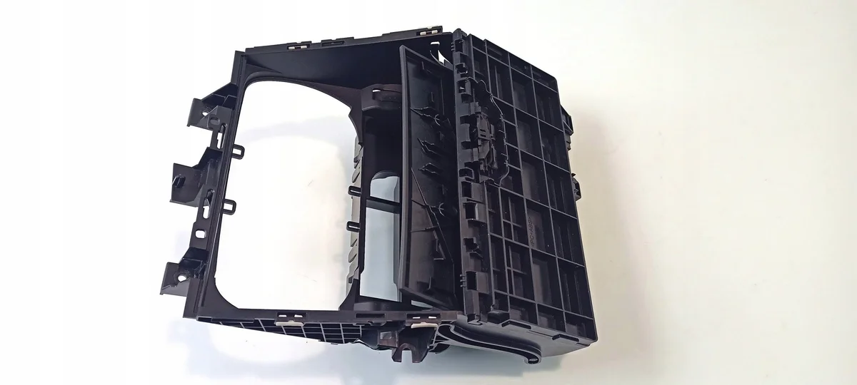 Porta vasos BMW Serie 3 G20 G21 6806796 image 4