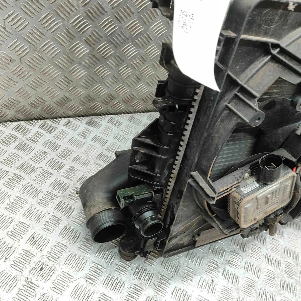 6G91-9L440-CD Gebraucht Land Rover OE image 3