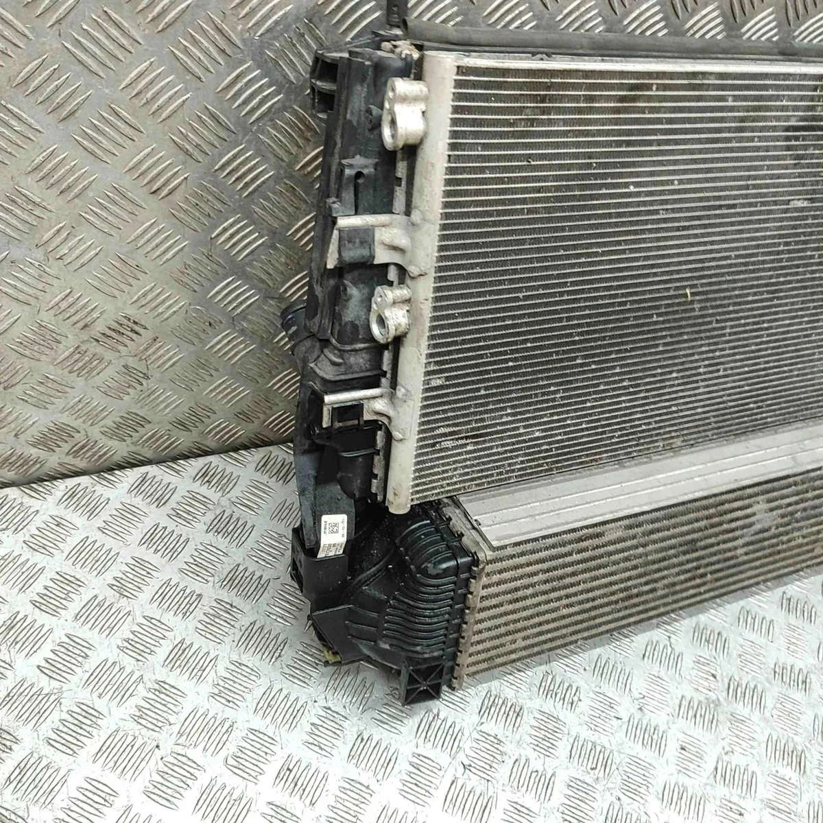 Kühler BMWX117-32571837DAL gebraucht image 4