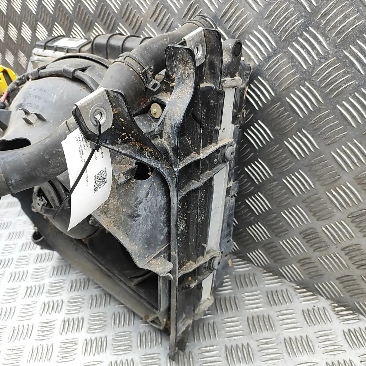 Kühler für Porsche 911 (gebraucht) image 4